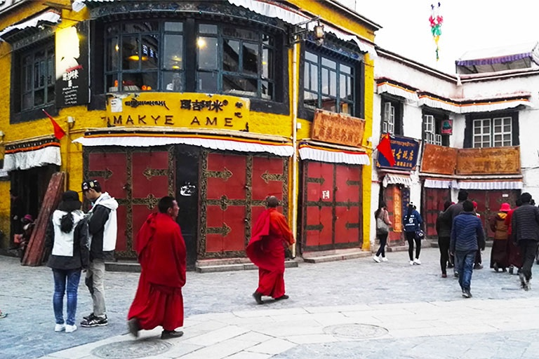 Renowned Barkhor Street