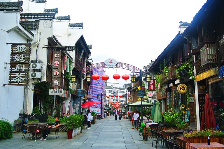 Charming Tunxi Ancient Street