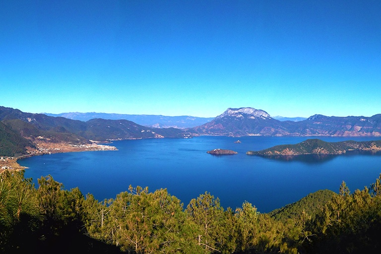 Lugu Lake