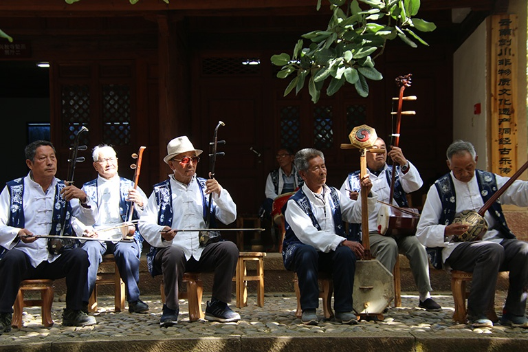 Folk Performance in Shaxi Ancient Town