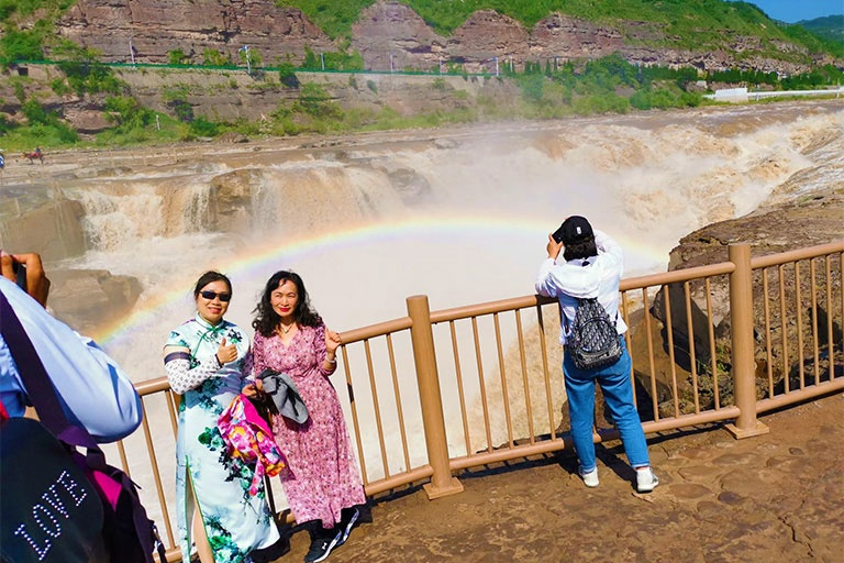 Hukou Waterfall