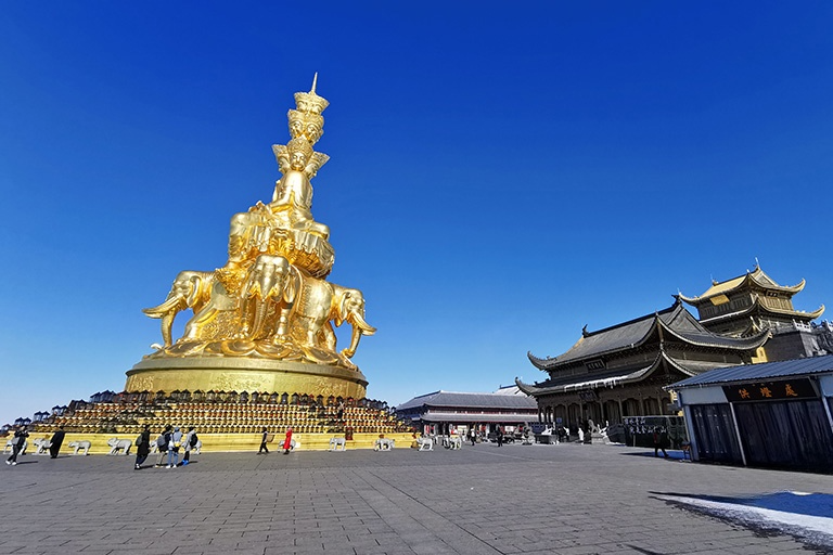 Mount Emei in October
