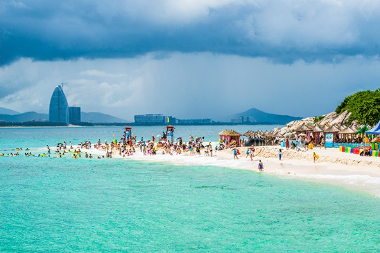 Bathing Beach on Wuzhizhou Island