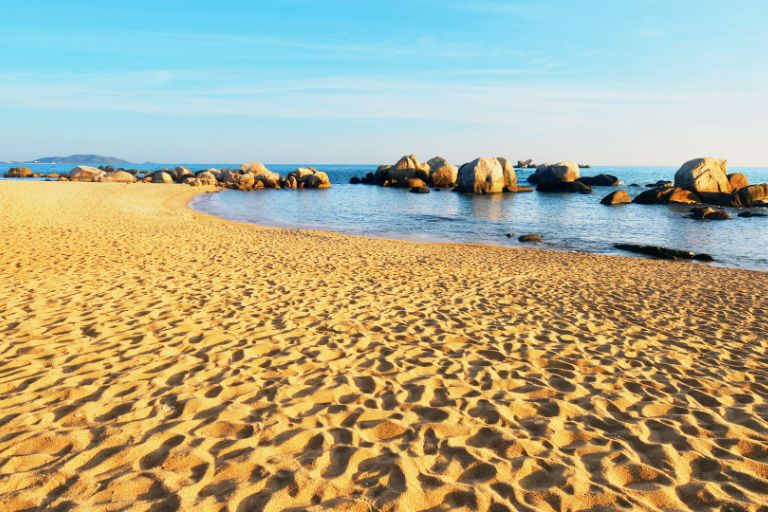 Tianya Haijiao Beach