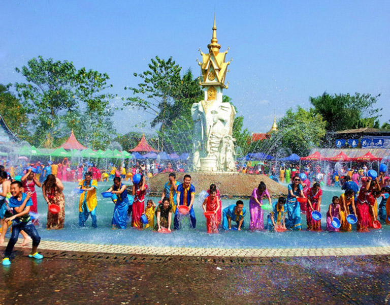 Water-Splashing Festival in Xishuangbanna