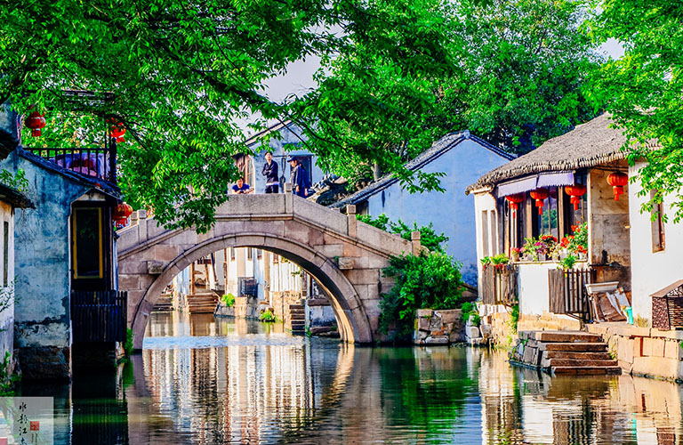 Tongli Watertown in May