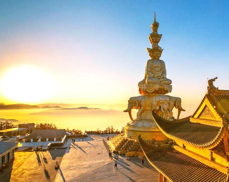 Golden Summit in Summer