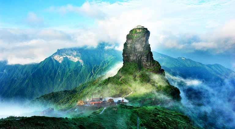 Mount Fanjing in Tongren Guizhou
