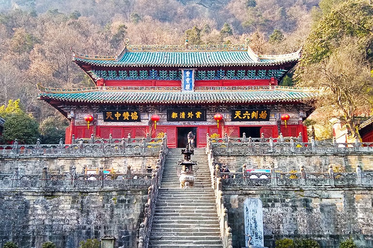 Splendid Palace in Wudang Mountain