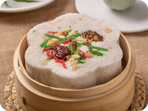 Eating Chongyang cakes